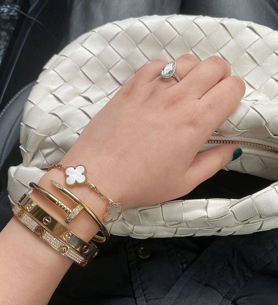 ELEGANCE NAIL DELUXE BRACELET | GOLD 18K
